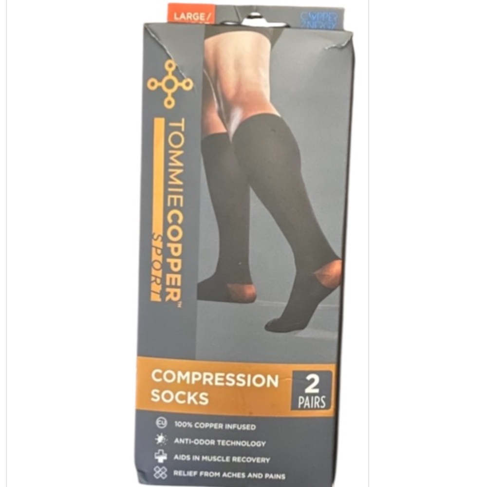 Tommie Copper Men's Black Compression Knee-High Socks - 2 Pairs
